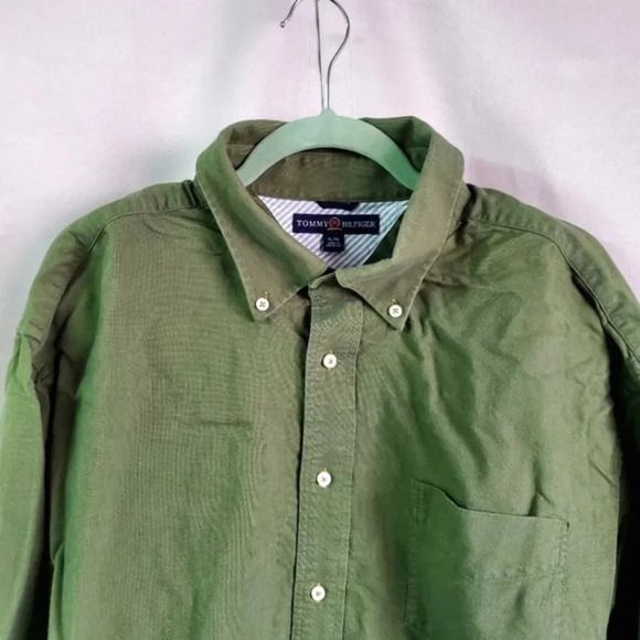 VINTAGE TOMMY HILFIGER | Button Down Shirt in Green sz XL - Picture 2 of 7